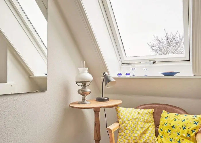 6 Person In Aakirkeby Ferienhaus